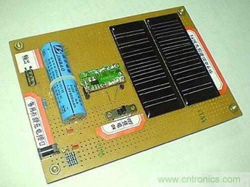微型太陽能供電板DIY,給手電筒收音機供電