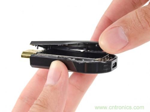 拆解新一代顛覆性產(chǎn)品: 谷歌Chromecast電視棒內(nèi)部探秘