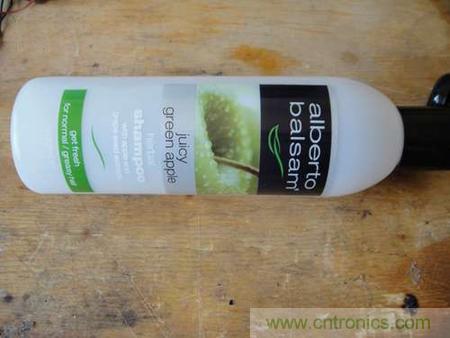 想減少電費嗎?DIY一個迷你風(fēng)力發(fā)電機吧