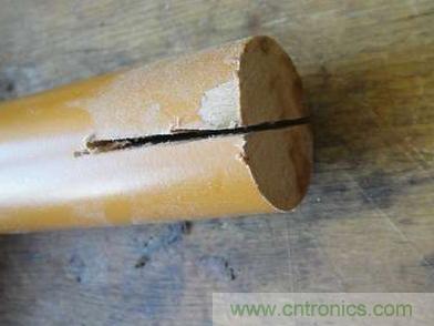 想減少電費嗎?DIY一個迷你風(fēng)力發(fā)電機吧