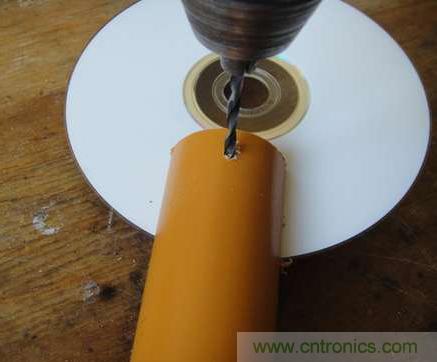 想減少電費嗎?DIY一個迷你風(fēng)力發(fā)電機吧