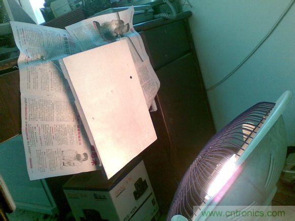 牛人DIY:百元自制車載冰箱