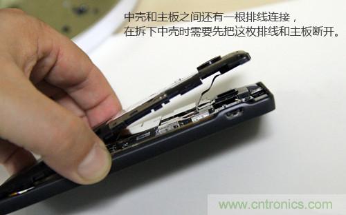 拆解4G新機索尼M35t:用料十足,易于維修