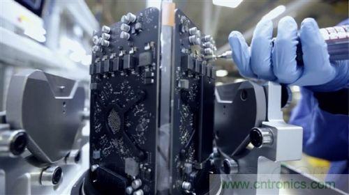 顛覆傳統設計，蘋果全新Mac Pro生產線探秘