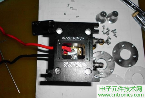 這貨一萬三？50W半導(dǎo)體激光模塊拆解