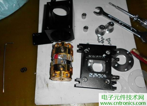 這貨一萬三？50W半導(dǎo)體激光模塊拆解