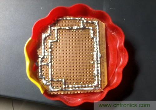 讓燈光跳舞，簡單自制聲控LED旋律燈