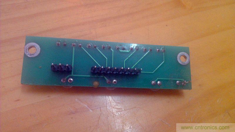 牛人力作！PCB版藍牙智能小車DIY