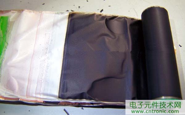 筆記本電池拆解，探秘電池內(nèi)部結(jié)構(gòu)