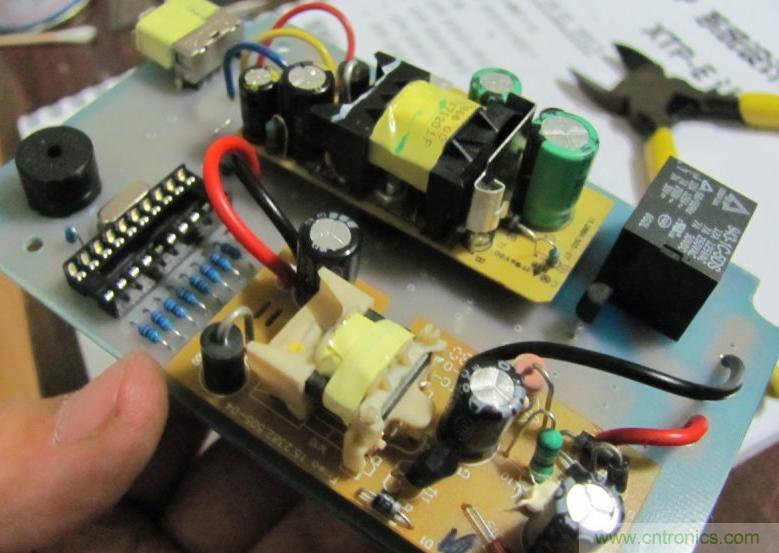 超強大神DIY！Timer Changer 手機充電設置DIY過程全揭秘！