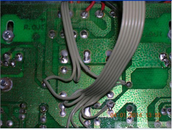 巧奪天工!大神利用山寨功放為高性價比逆變器"穿新衣"