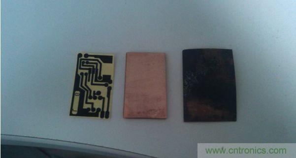 板用砂紙打磨去氧化