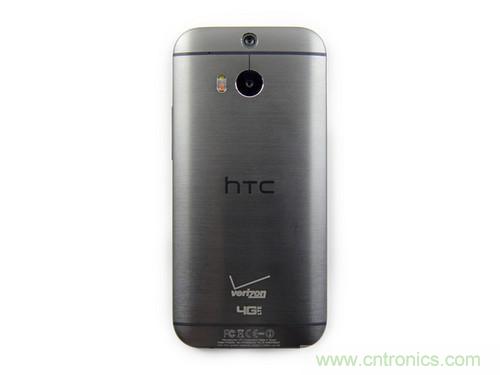 牛人強拆!新HTC One(M8)真機精密做工難修理