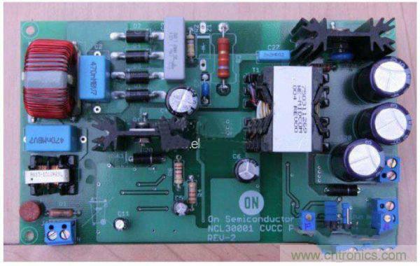 方案詳解:PWM調光的離線高功率LED街燈電路驅動