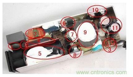 電源適配器的構(gòu)造  6 1. 壓敏電阻，其功能是當(dāng)外界電壓過高時(shí)，壓敏電阻阻值迅速變得很小，與壓敏電阻串聯(lián)的保險(xiǎn)絲被熔斷，從而保護(hù)其他電路不被燒壞。  2. 保險(xiǎn)絲，規(guī)格為2.5A/250V，當(dāng)電路中的電流過大時(shí)，保險(xiǎn)絲會(huì)熔斷以保護(hù)其他元件。  3. 電感線圈(又稱扼流圈)，主要功能是降低電磁干擾。  4. 整流橋，規(guī)格為D3SB，作用是把220V交流電變?yōu)橹绷麟姟? 5. 濾波電容，規(guī)格為180μF/400V，作用是濾除直流電中的交流紋波，使電路工作更可靠。  6. 運(yùn)放IC(集成電路)，保護(hù)電路、電壓調(diào)節(jié)的重要組成部分。  7. 溫度探頭，用于探測電源適配器的內(nèi)部溫度，當(dāng)溫度高于某一設(shè)定值時(shí)(不同品牌的電源適配器，其設(shè)定的溫度閥值略有不同)，保護(hù)電路會(huì)切斷適配器的電壓輸出，從而保護(hù)適配器不受損壞。   8. 大功率開關(guān)管，是開關(guān)電源中的核心元件之一，開關(guān)電源能“一開一關(guān)”地工作，開關(guān)管功不可沒。   9. 開關(guān)變壓器，開關(guān)電源中的核心元件之一。   10. 次級(jí)整流管，功能是把低壓交流電變?yōu)榈蛪褐绷麟姟Ｔ贗BM的電源適配器中，整流管往往是由兩個(gè)大功率并聯(lián)工作的，以獲得較大的電流輸出。   11. 次級(jí)濾波電容，規(guī)格為820μF/ 25V，共有兩個(gè)，起濾除低壓直流電中的紋波的作用。  除上述元件外，電路板上還有可調(diào)電位器及其他阻容元件。