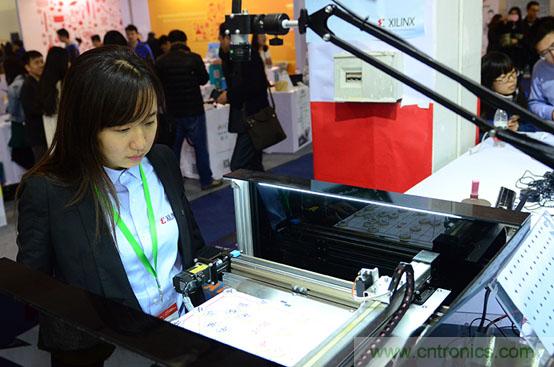 由十余款創(chuàng)客設(shè)計看FPGA如何在智能硬件界“大展拳腳”?