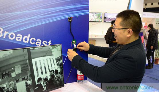 由十余款創(chuàng)客設(shè)計看FPGA如何在智能硬件界“大展拳腳”?