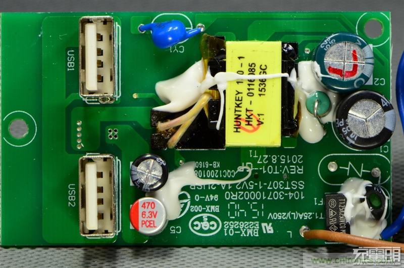 航嘉智能插線板拆解評測:看老牌機電如何”秒殺“后起之秀