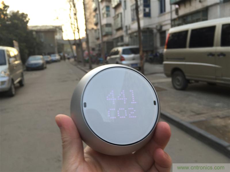 逼格滿滿的"空氣監測站" 墨跡空氣果1S評測