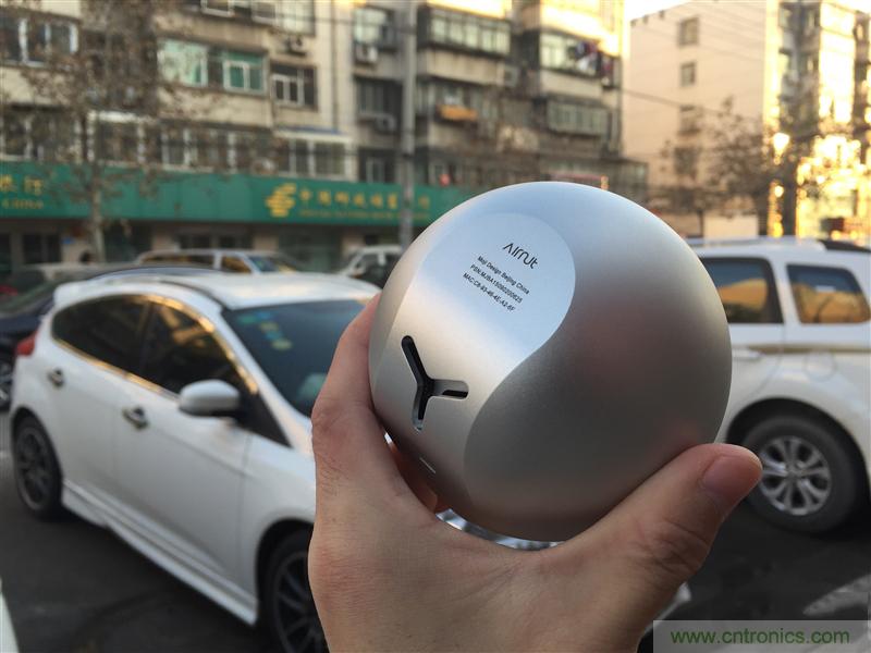 逼格滿滿的"空氣監測站" 墨跡空氣果1S評測