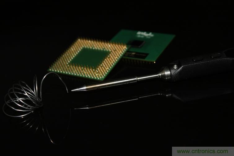 一款能喚起 70 后工程師朋友“童年趣事”的迷你電烙鐵!