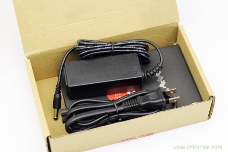 一款能喚起 70 后工程師朋友“童年趣事”的迷你電烙鐵!