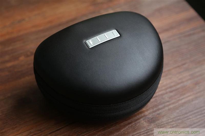 頭條哥的夢想之作!FIIL耳機能讓汪峰上頭條否?