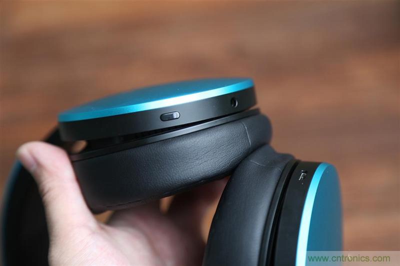 頭條哥的夢想之作!FIIL耳機能讓汪峰上頭條否?