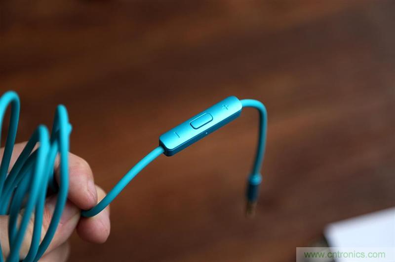 頭條哥的夢想之作!FIIL耳機能讓汪峰上頭條否?