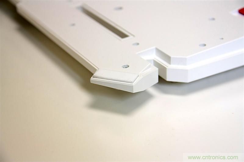 曾經的網吧統治者—雙飛燕血手幽靈機械鍵盤,真世界最快?