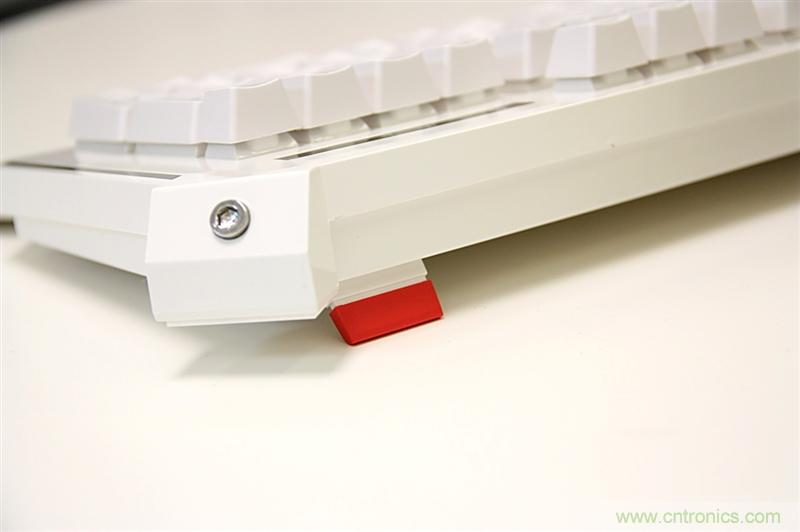 曾經的網吧統治者—雙飛燕血手幽靈機械鍵盤,真世界最快?