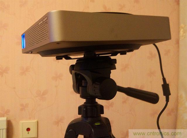 無屏電視時代已然來臨,客廳你做好準備了嗎?