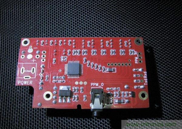 無人機 DIY 制作全過程,酷得不要不要的!