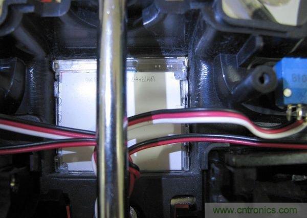 無人機 DIY 制作全過程,酷得不要不要的!