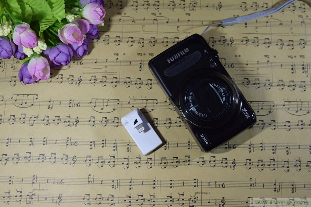 不越獄,就能隨意給iPad增容的影音娛樂利器