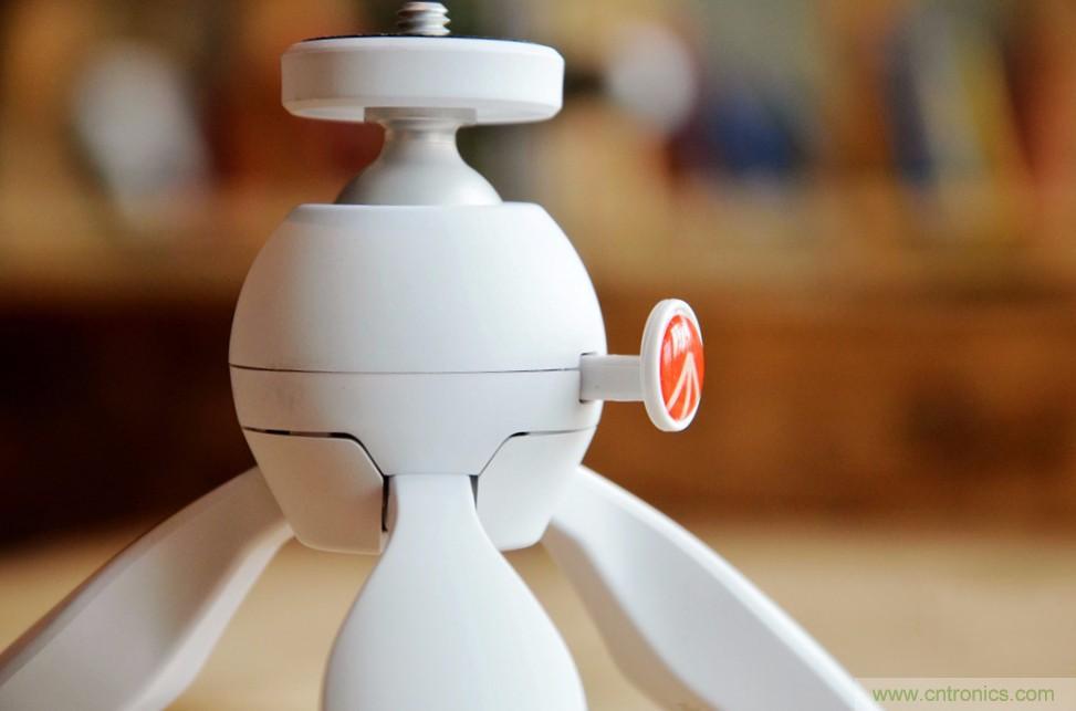 逼格滿滿的相機(jī)便攜三腳架，三足鼎立才安全