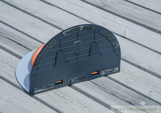 智能導(dǎo)航掃地機(jī)器人，以內(nèi)更靠譜！