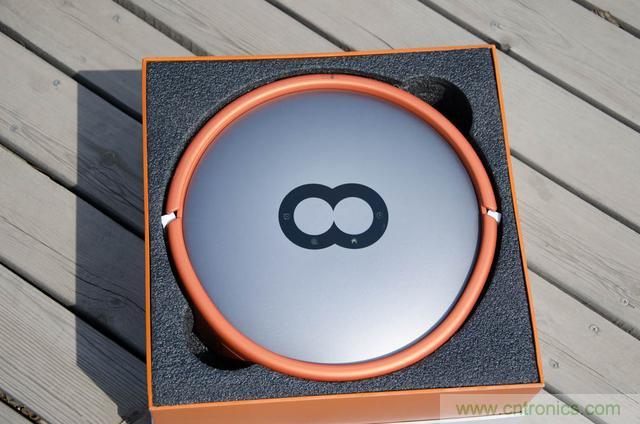 智能導(dǎo)航掃地機(jī)器人，以內(nèi)更靠譜！