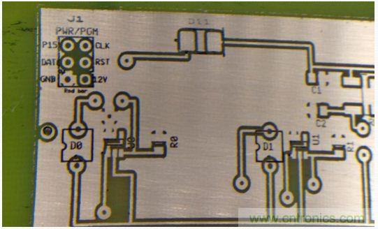(多圖) 圖文并茂:在家制作高質量雙面PCB板