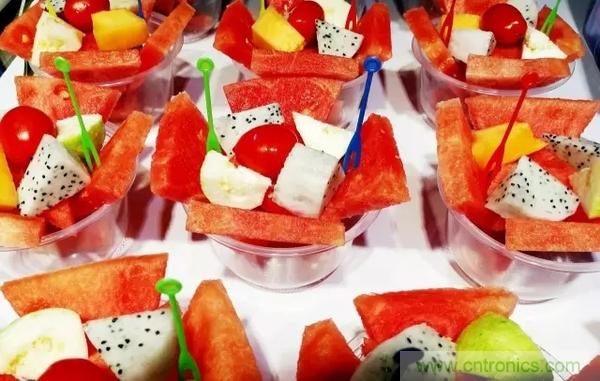 手機單鏡頭和雙鏡頭設(shè)計有什么區(qū)別?