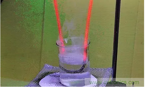 噱頭還是黑科技?2016十大電池前瞻技術盤點