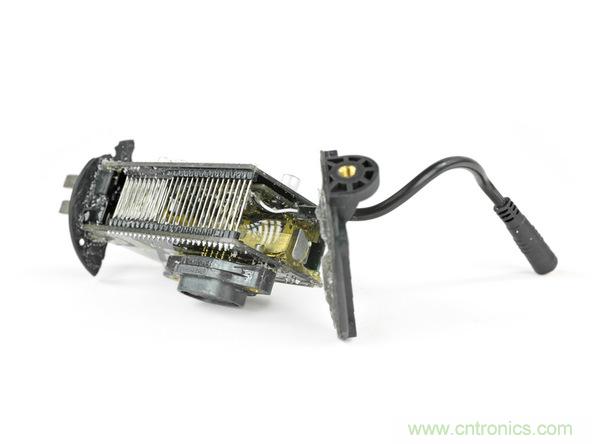 從電池到傳感器，完整拆解小米智能自行車