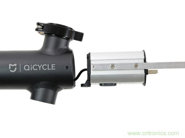 從電池到傳感器，完整拆解小米智能自行車