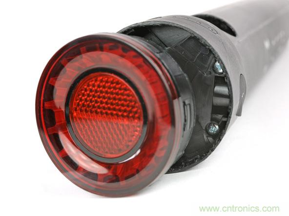 從電池到傳感器，完整拆解小米智能自行車