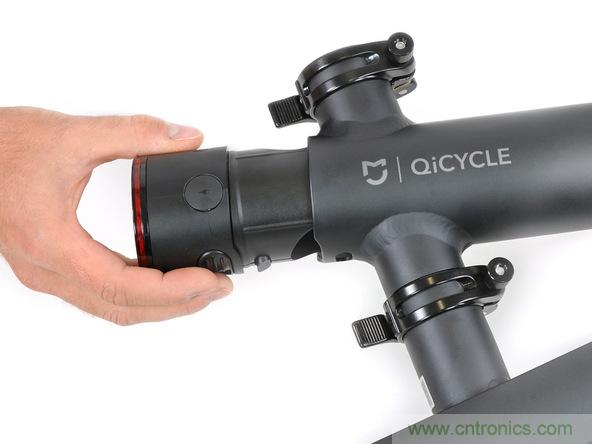 從電池到傳感器，完整拆解小米智能自行車