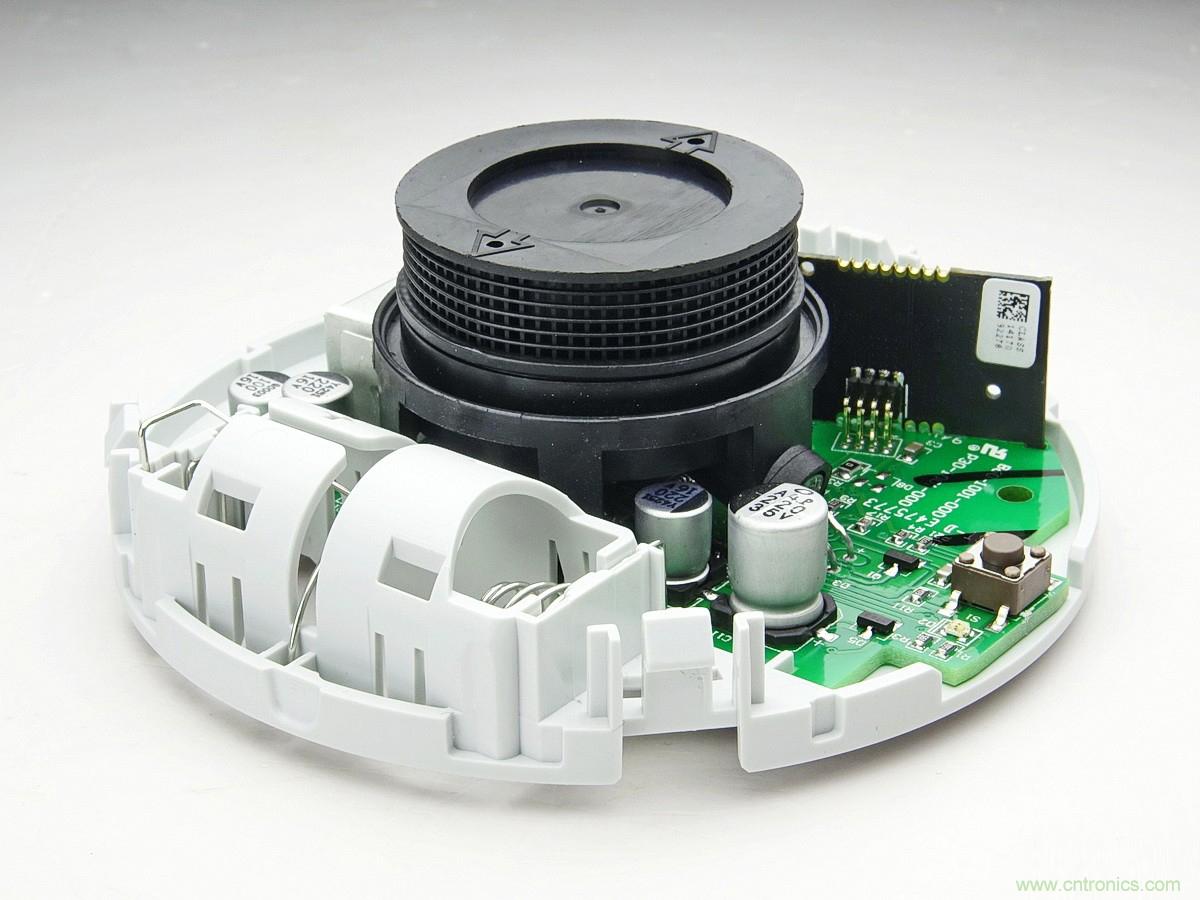 小米煙霧報警器拆解：一顆電池可用五年是如何做到的？