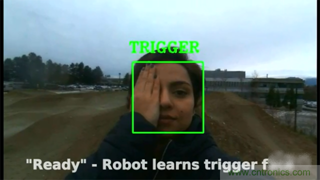 最新控制系統，用臉就能控制無人機？