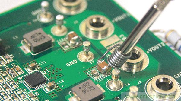 了解開關調節器的輸出,加快電源設計