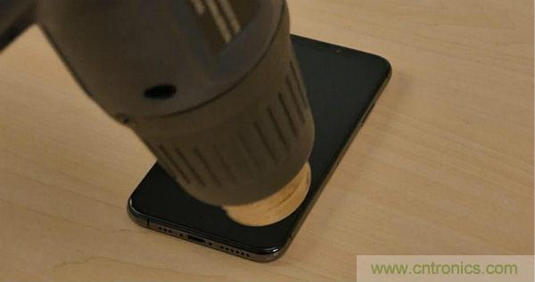 拆解iPhone XS:發現7納米工藝的奧秘