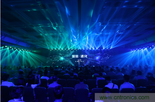 打破認知!ITOO EDGE 5革命性智能中控上市在即,智能引擎如何為住宅注入智能化動力 打破認知!ITOO EDGE 5革命性智能中控上市在即,智能引擎如何為住宅注入智能化動力